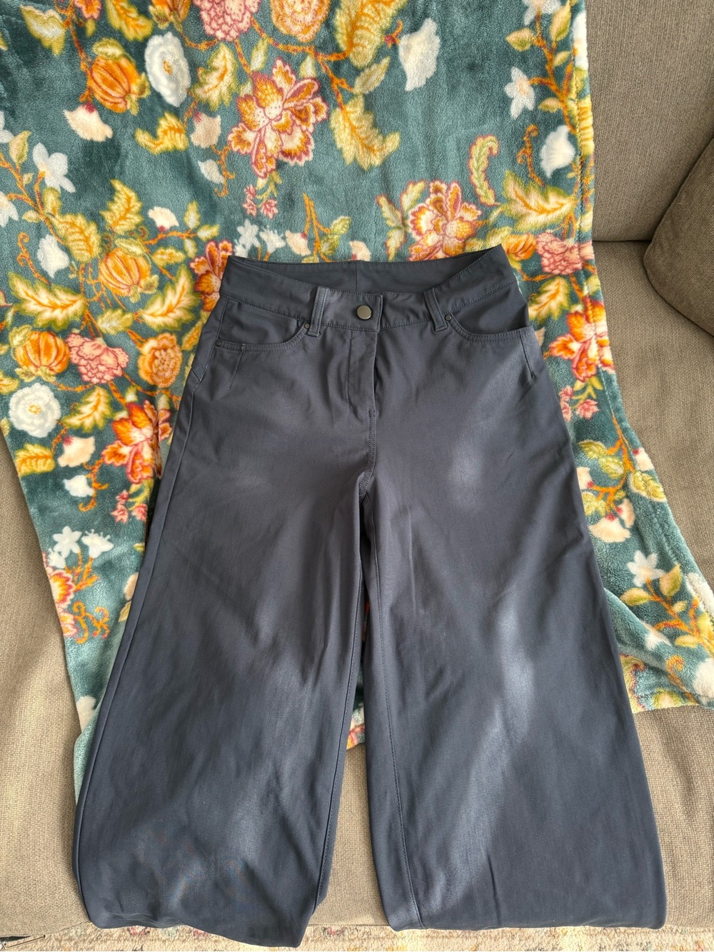 Lululemon city sleek